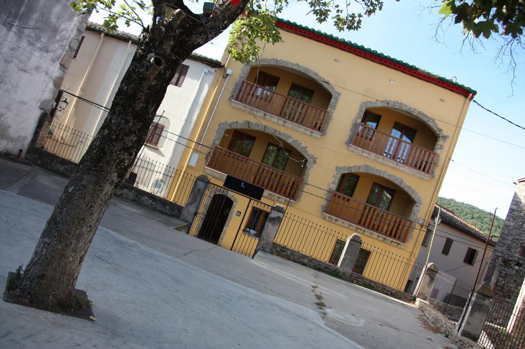 Apartamentos Cal Ratero Macanet De Cabrenys Room photo